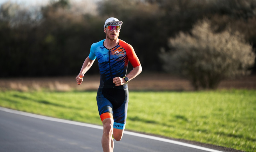 Pavel Wohl v triatlonové kombinéze ATEX WOHLMACHINE